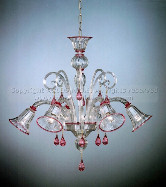 Murano lámparas de la serie 090, Araña de cristal de rubí decorado con seis luces.