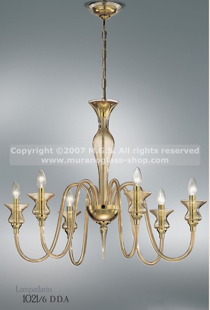 Lámpara Fuchs, Araña de cristal de seis luces con la decoración de ámbar