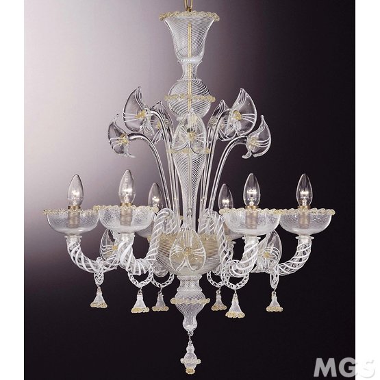 Lámpara de filigrana, Araña con la decoración de filigrana de oro en seis luces