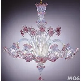 Lámpara de opalina a las cinco de luces y la decoración de color de rosa