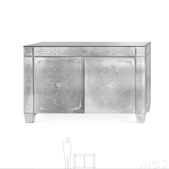 Madoneta Credenza, Credenza de dos puertas con grabados artísticos