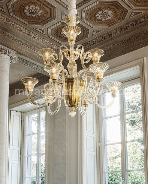 Lámpara Sambonet, Araña de cristal decorada con nueve luces de oro