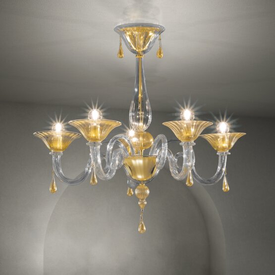 Araña Dolfin, Candelabro de cristal con decoración dorada a cinco luces