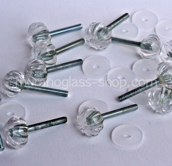 Tornillos para techo, Dos tornillos para techo