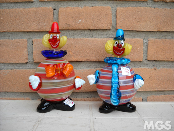 Pequeño payaso de pelota, Pequeño payaso de pelota