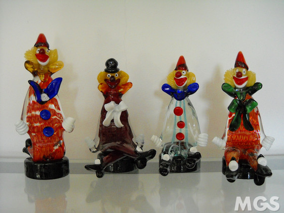 Payaso en la base, Payaso en la base