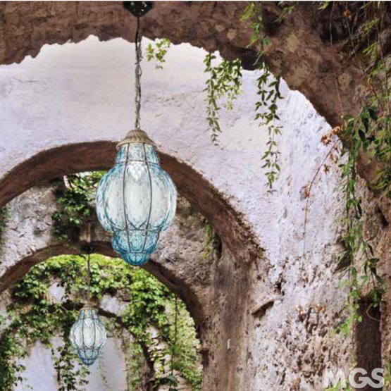 Linternas clasicas, Linterna de cristal al aire libre