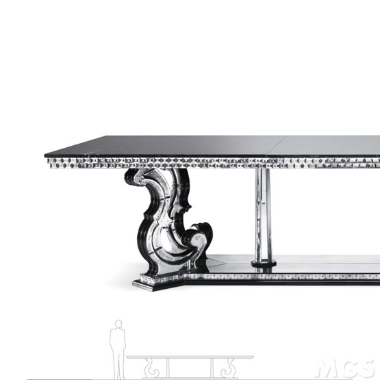 Mesa marquina, Mesa con tapa en marmol negro.