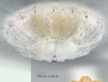 Lámpara de techo con hojas de color ámbar de grano